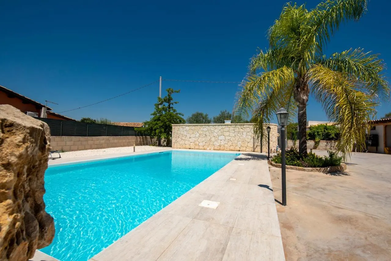 Casa Syramusa Piscina E Giardino - Siciliavacanza Apartment Avola 0*,  Italy