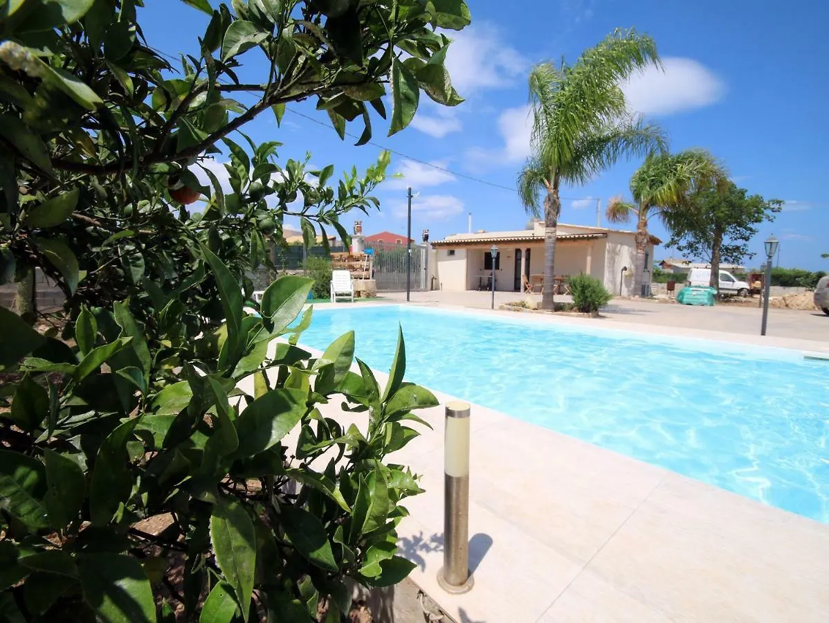 Casa Syramusa Piscina E Giardino - Siciliavacanza Apartment Avola